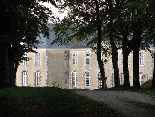 Le Bourgneuf-la-Forêt - Château de Fresnay.jpg